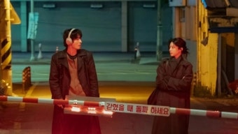 "모두가 자신의 무가치함과 싸우고 있다"구교환 고윤정 배우