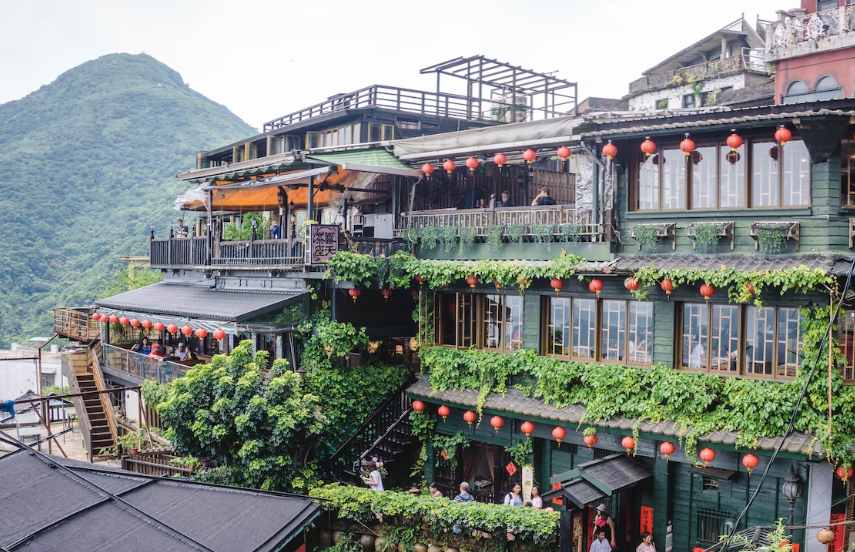 해외로 여름휴가를 제일 많이 가는 5곳