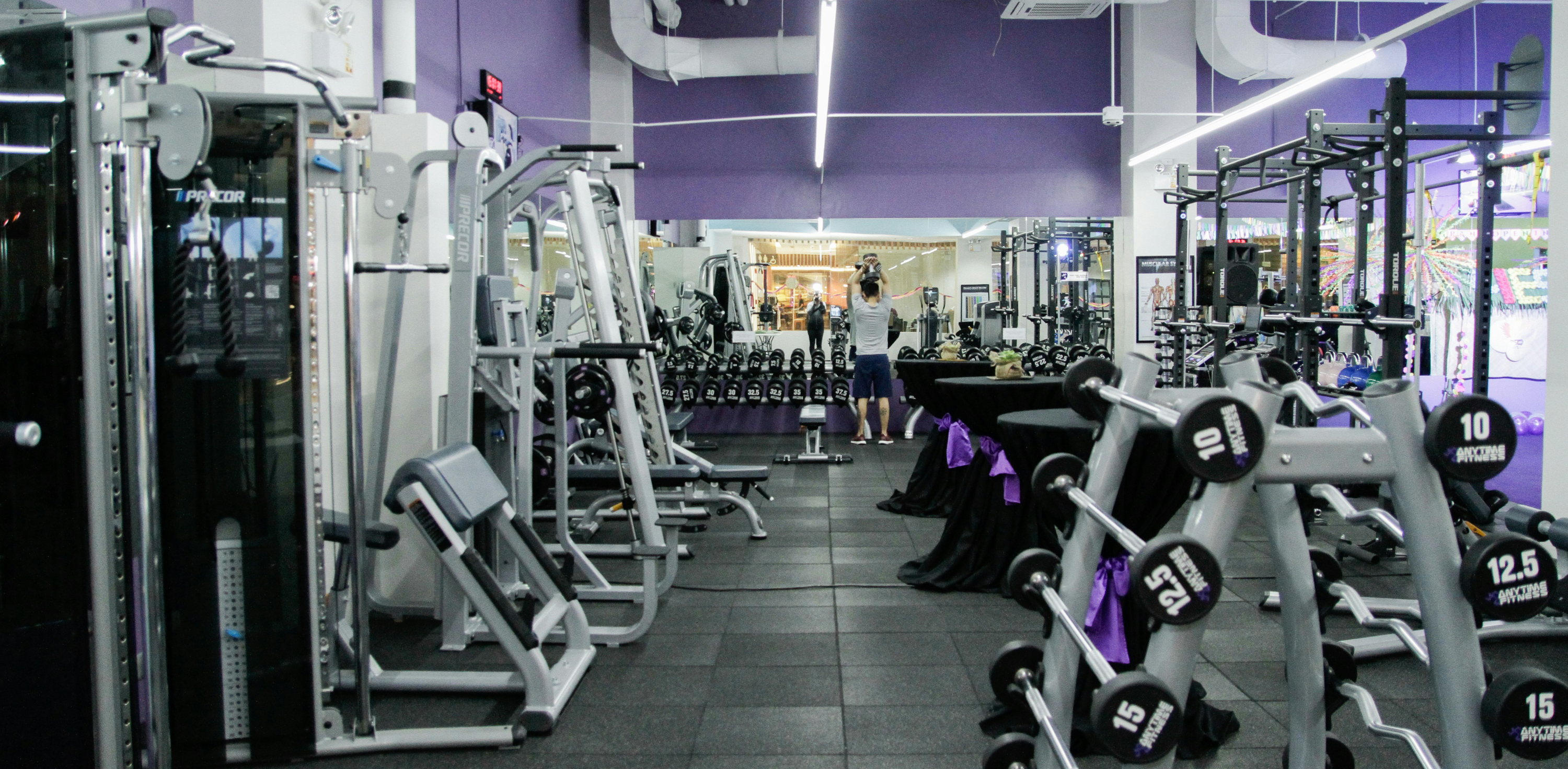 헬스장 내부 모습