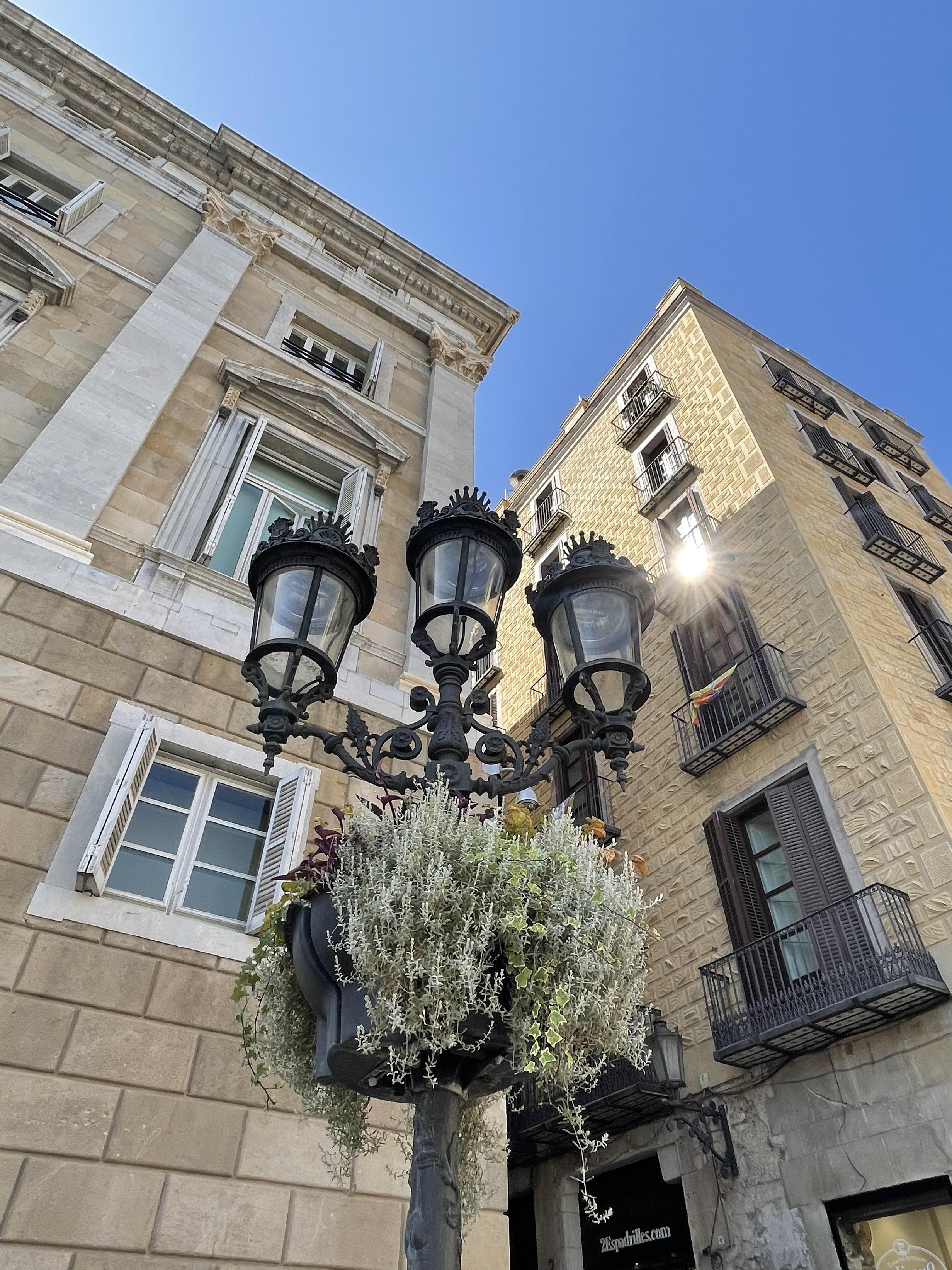 산 하우메 광장 인근 골목길