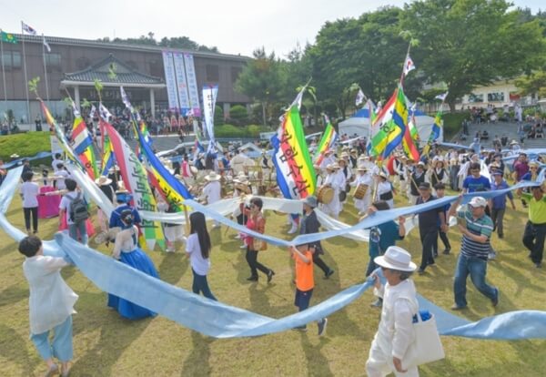 한산모시문화제 일정표, 축하 공연, 출연진