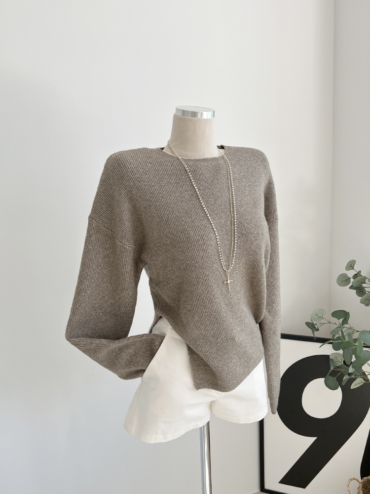 IMI 하이볼 옆트임 니트