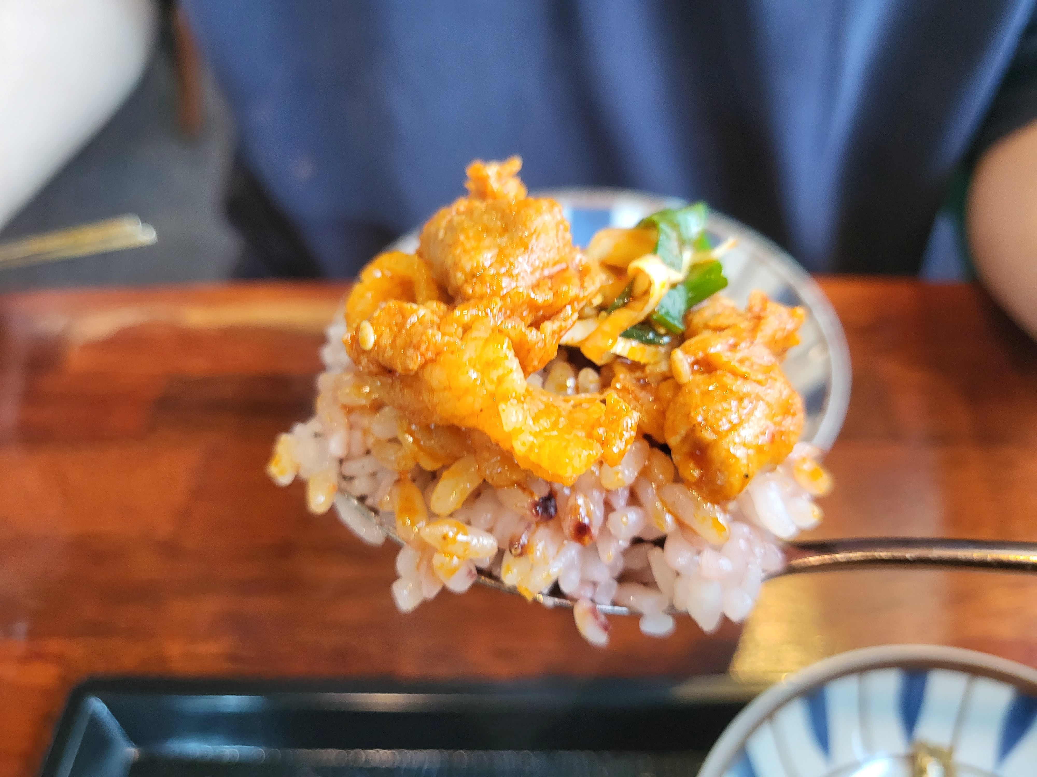 고니돈육 - 밥도둑 제육