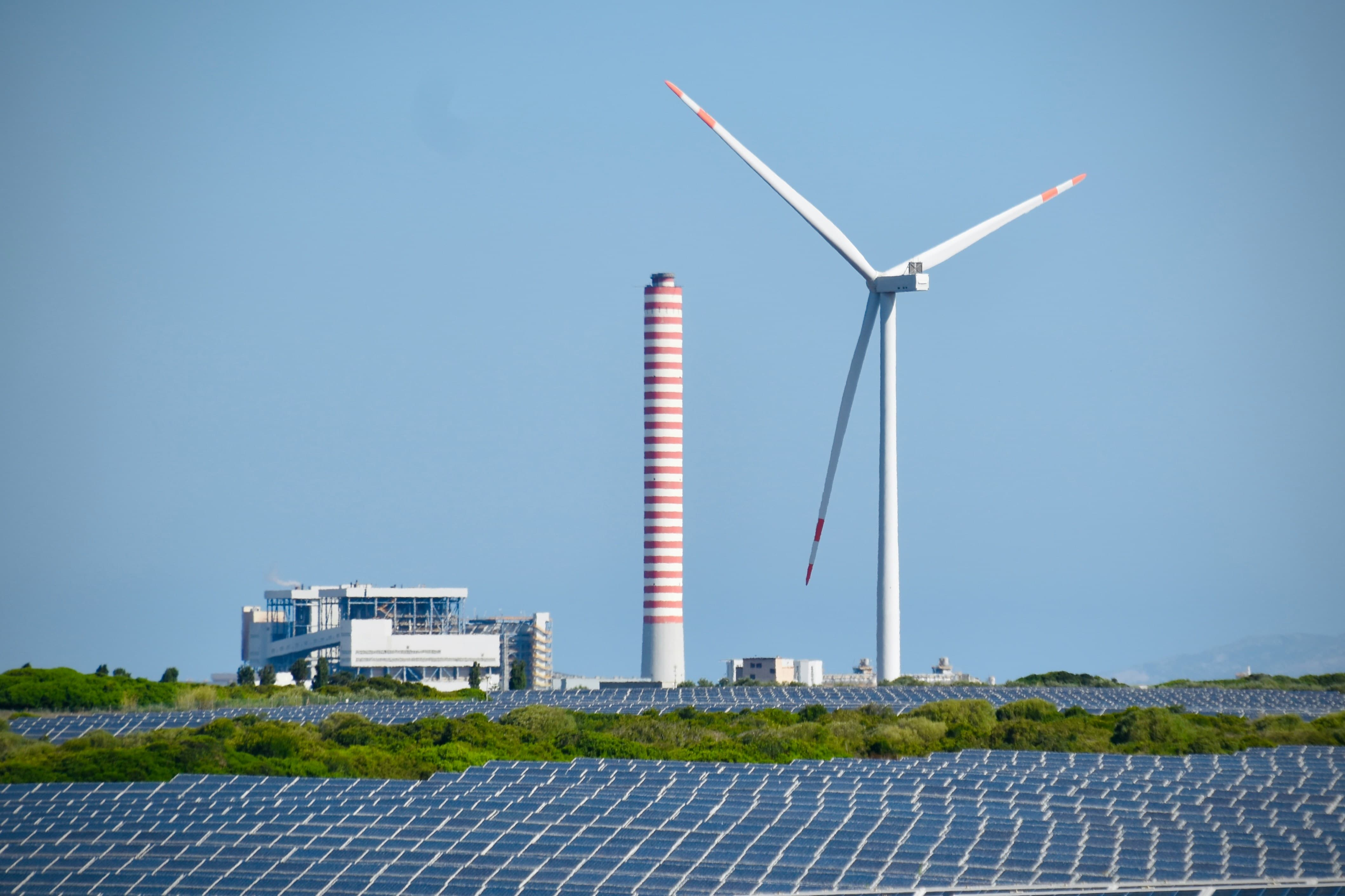 ํ์ด๋ธ๋ฆฌ๋ ์๋์ง ์์คํ
: ๋ค์ํ ์๋์ง์์ ์กฐํ๋ก์ด ํ์ฉ