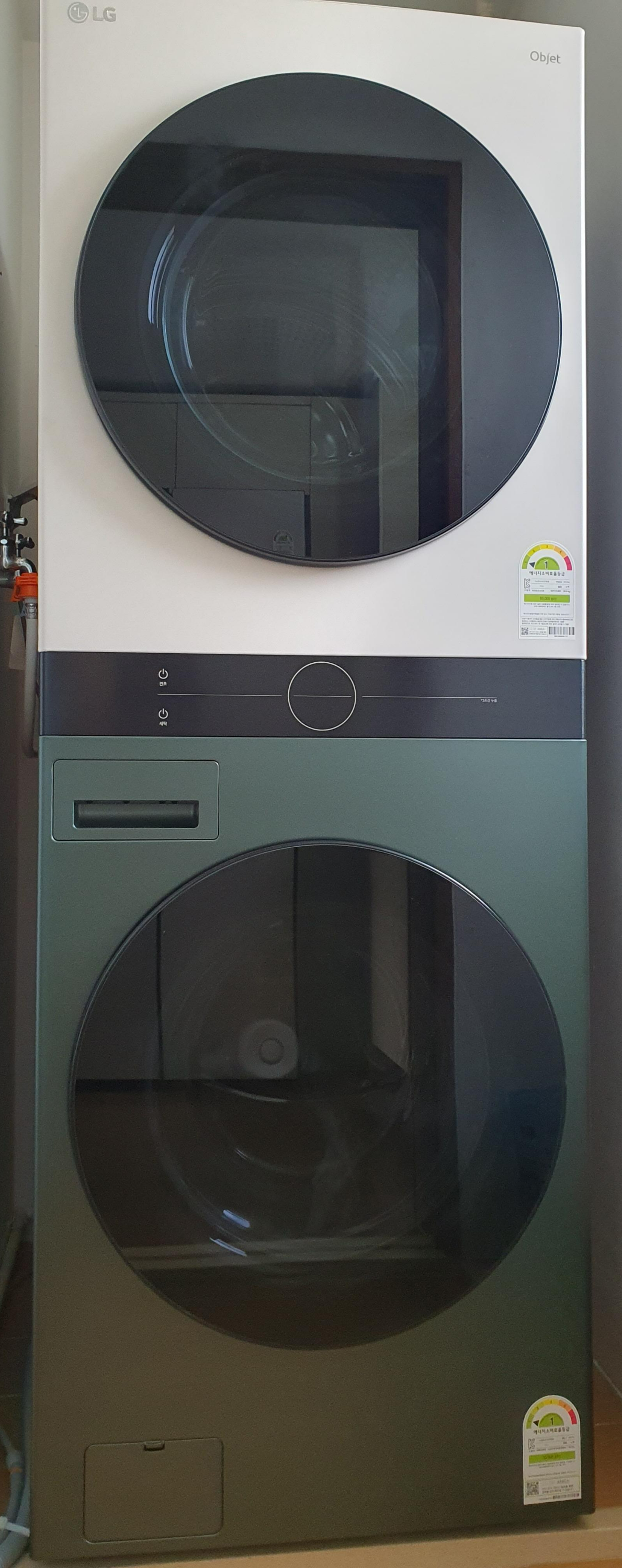 아래는-세탁기-위에는-건조기