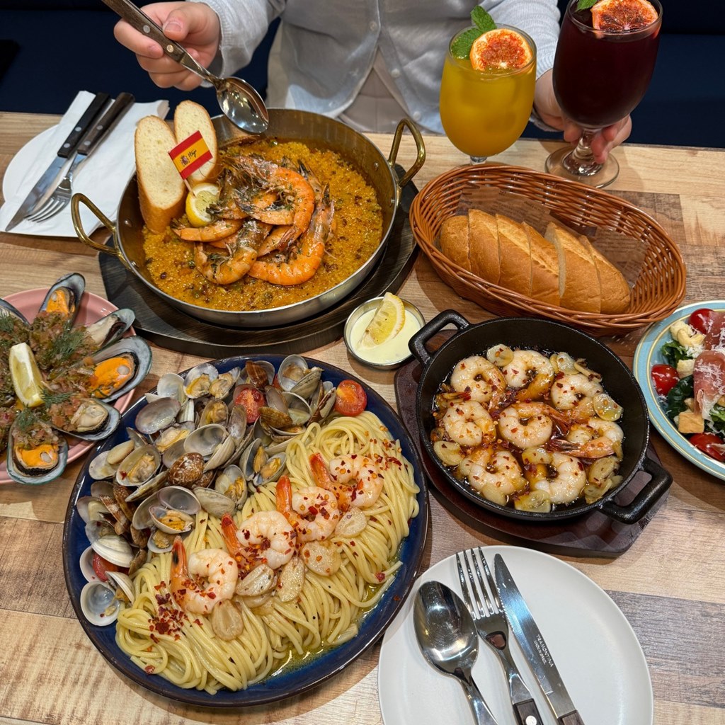 트라가 가로수길점