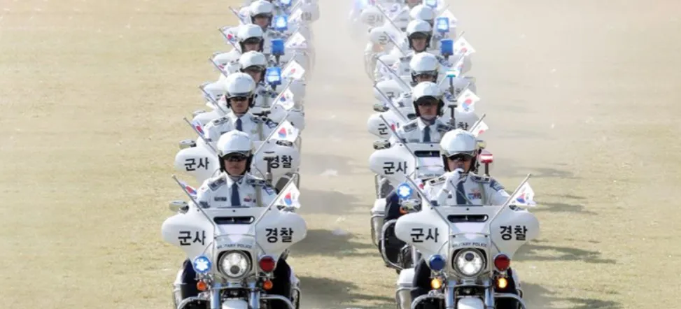 모터사이클 퍼레이드 이미지