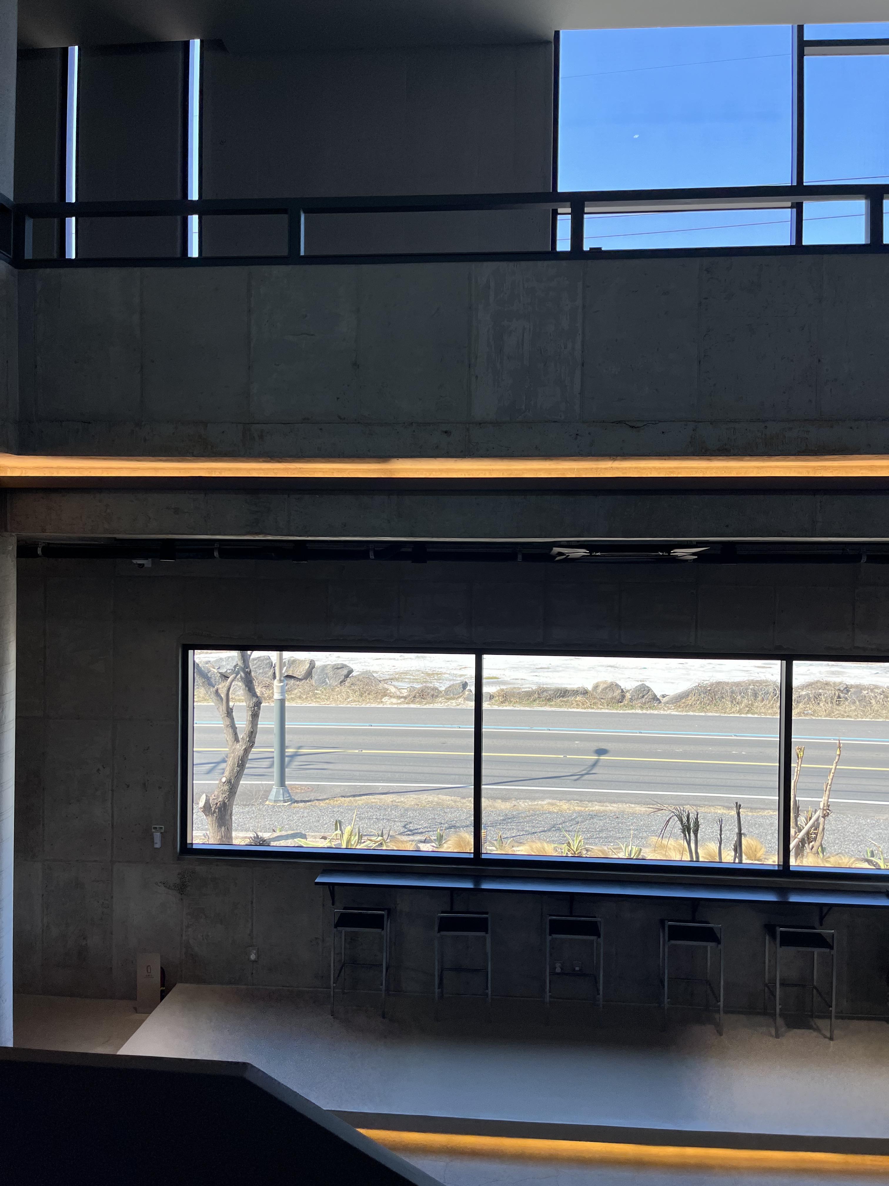 제주 조천 오션뷰 코난비치 레이오버 카페