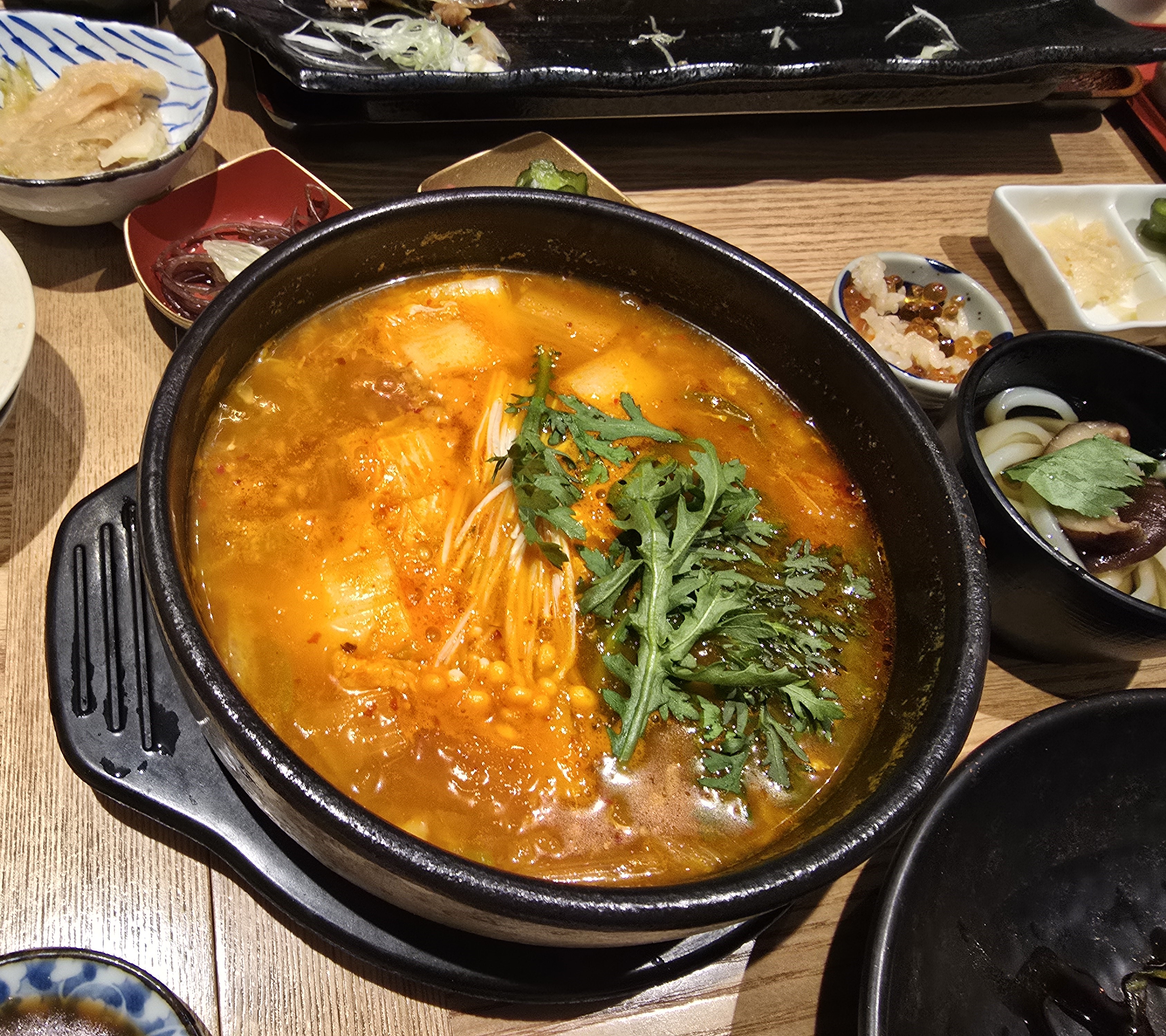 신세계본점 김수사 디너 사시미코스 중에 매운탕