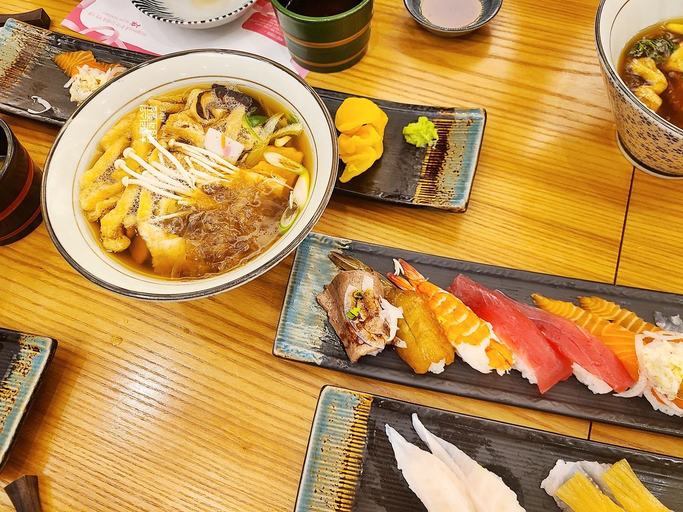 상무초밥 부산동래점 쫄깃한 간장새우초밥 + 큼지막한 후토마키