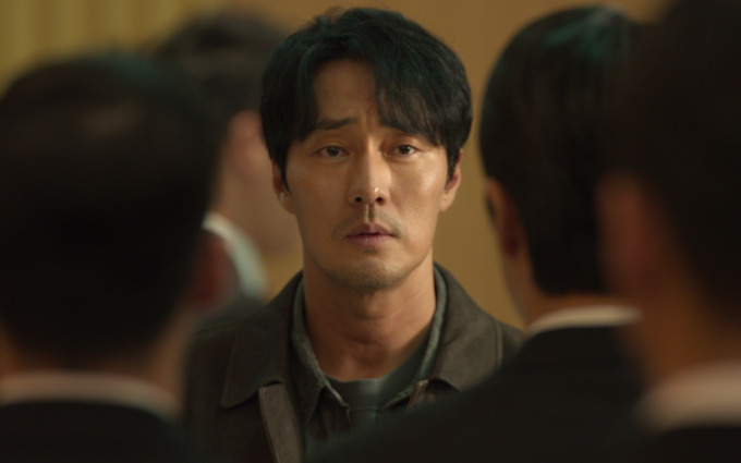 넷플릭스 드라마 광장 정보 줄거리 해외반응 후기 몇부작 등장인물 결말 평점