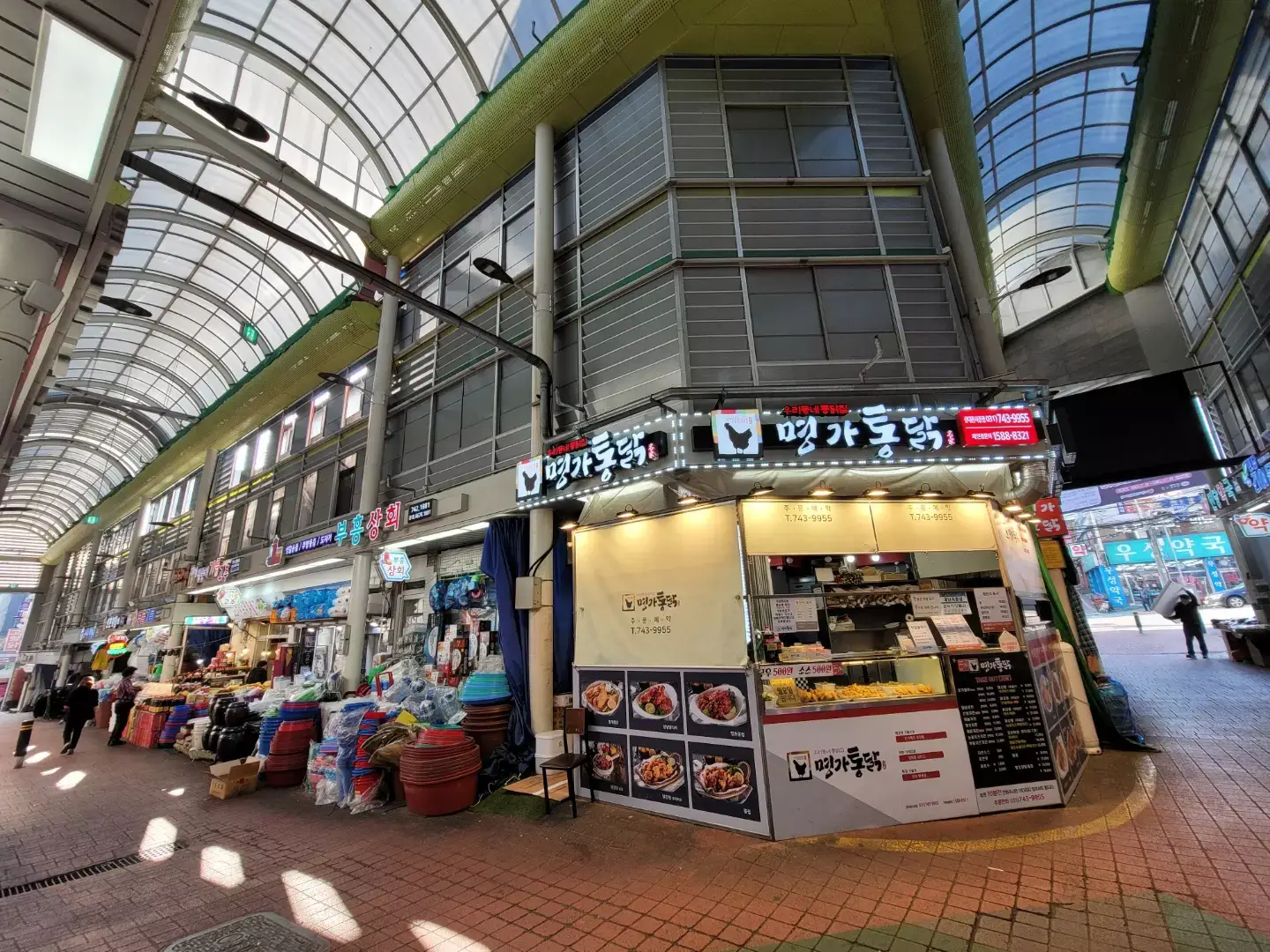 상대원시장-내부-통닭집