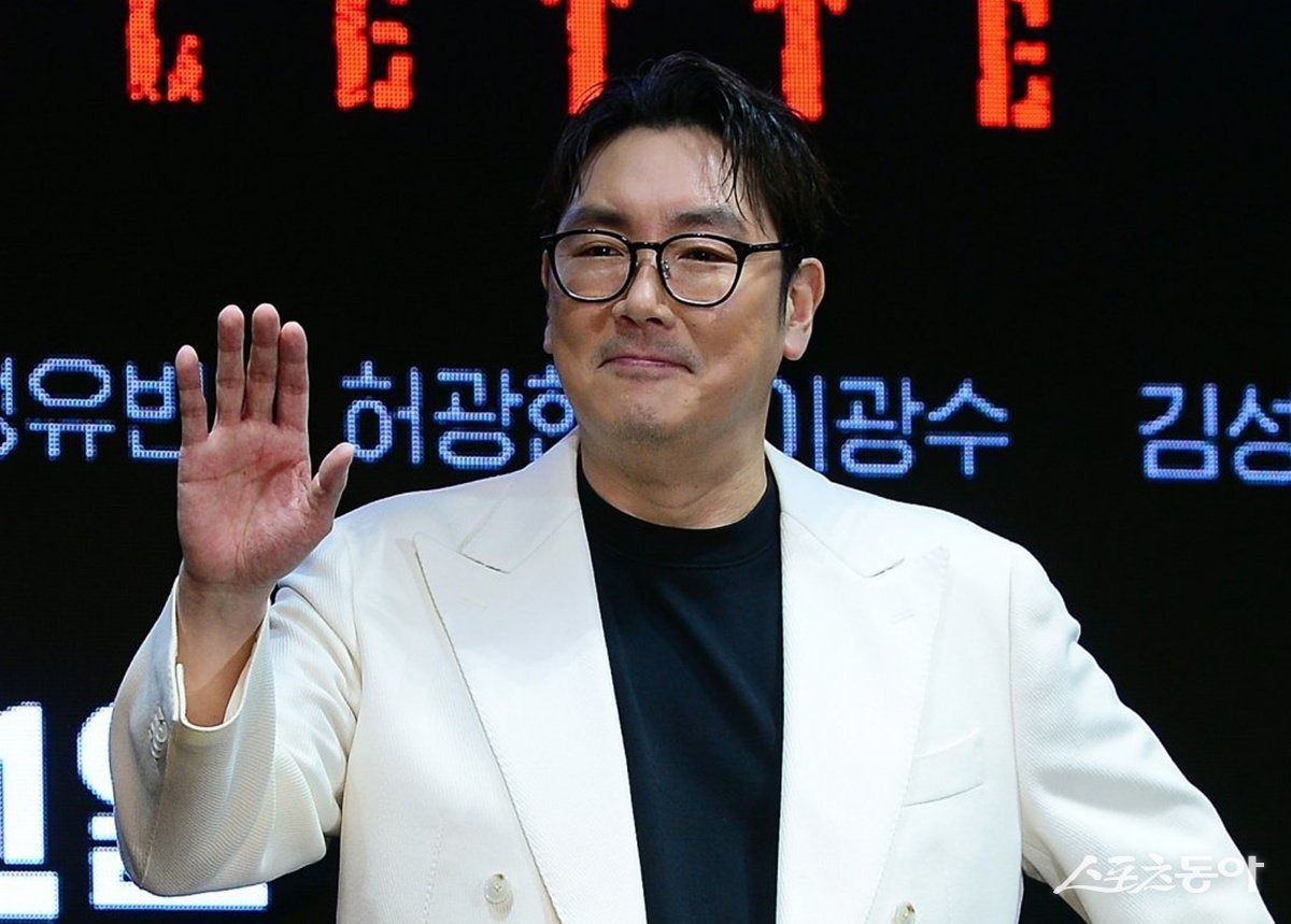 조진웅 은퇴 선언 프로필 영화 아버지 학력 본명