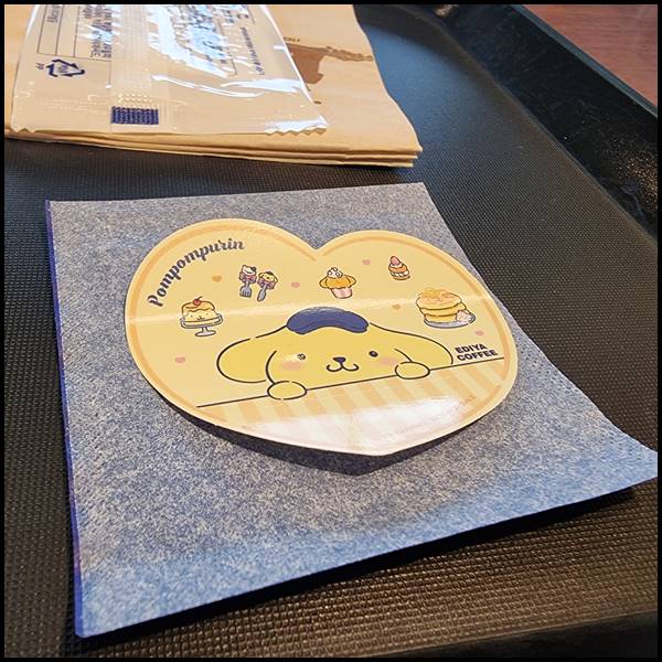 이디야-폼폼푸린-슈크림-플랫치노-스티커-사진