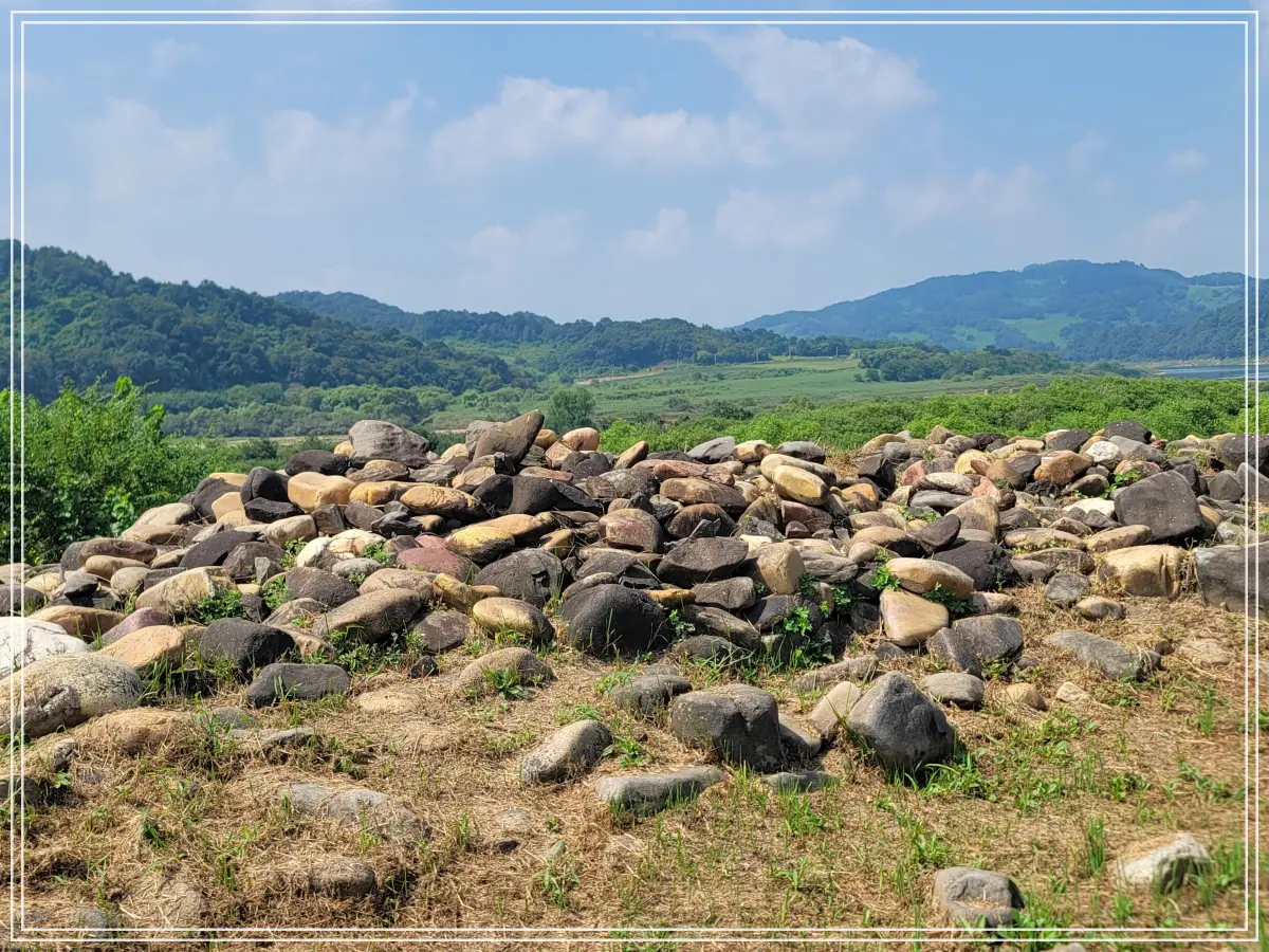 삼곶리-돌무지무덤-좌측