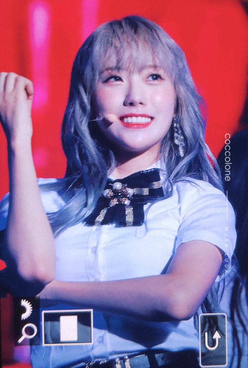 우주소녀 루다 인스타그램 사진 몸매