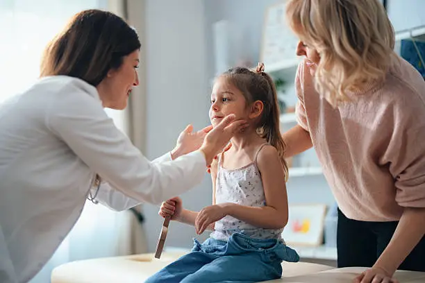 서천군 24시 약국