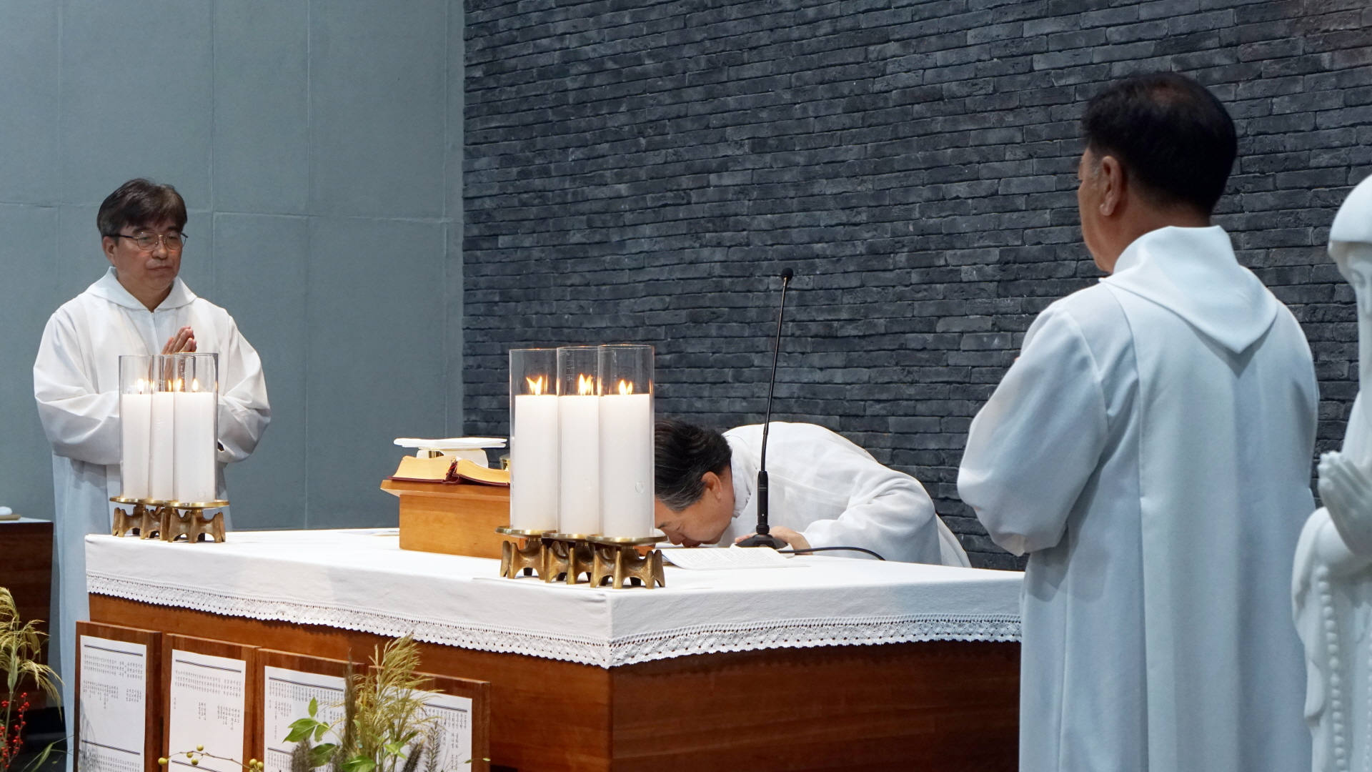 img.jpg?credential=yqXZFxpELC7KVnFOS48yl