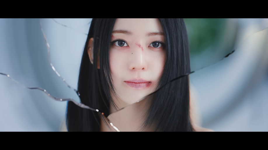 LE SSERAFIM 'Burn the Bridge'