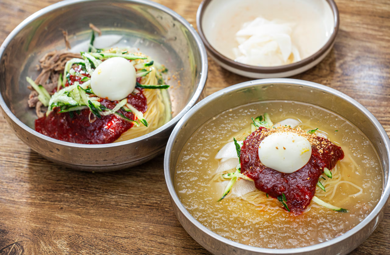 부산 대표 향토 음식 부산밀면