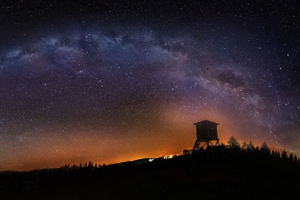 우주의 기원과 카오스 이론