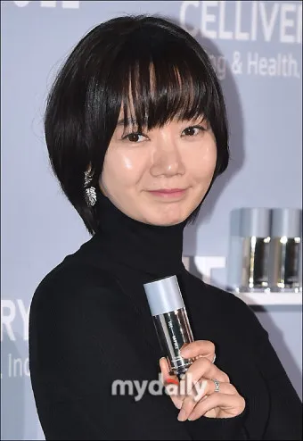 배두나 나이 키 프로필과 고향 학력 류승범 신하균 연애 남편 관계_10