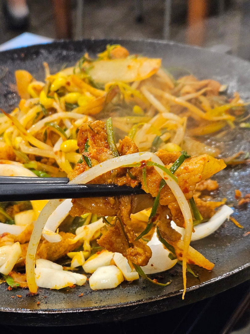 신창 흑돼지 두루치기