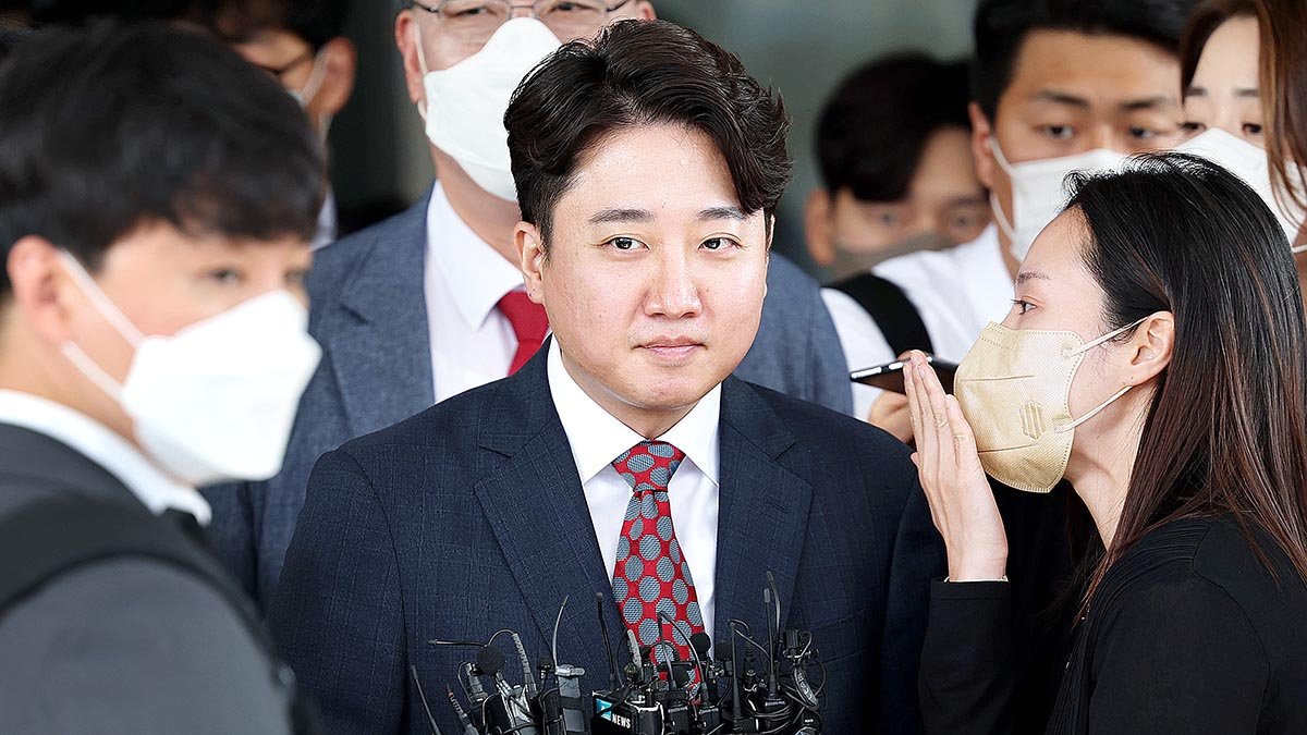 이준석