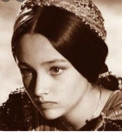 올리비아핫세 향년 72세 사망