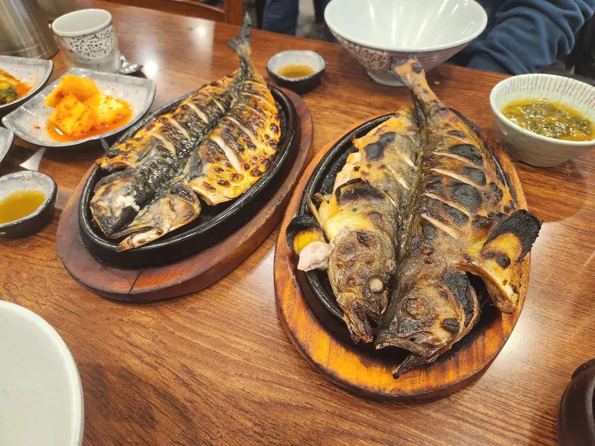 일산-중산동-줄서서먹는-맛집-고봉산시래기-임연수-고등어-생선구이