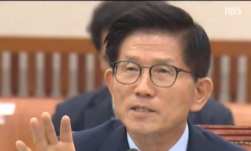 김문수 노동부장관 프로필