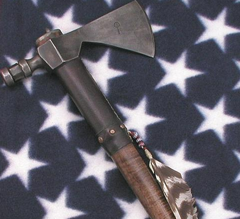 북아메리카 인디언들이 사용하던 전투용 도끼 토마호크