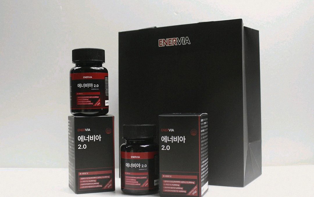 enervia tablets on palm size comparison