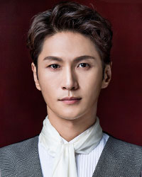 박은태