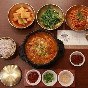 청와옥 학동점