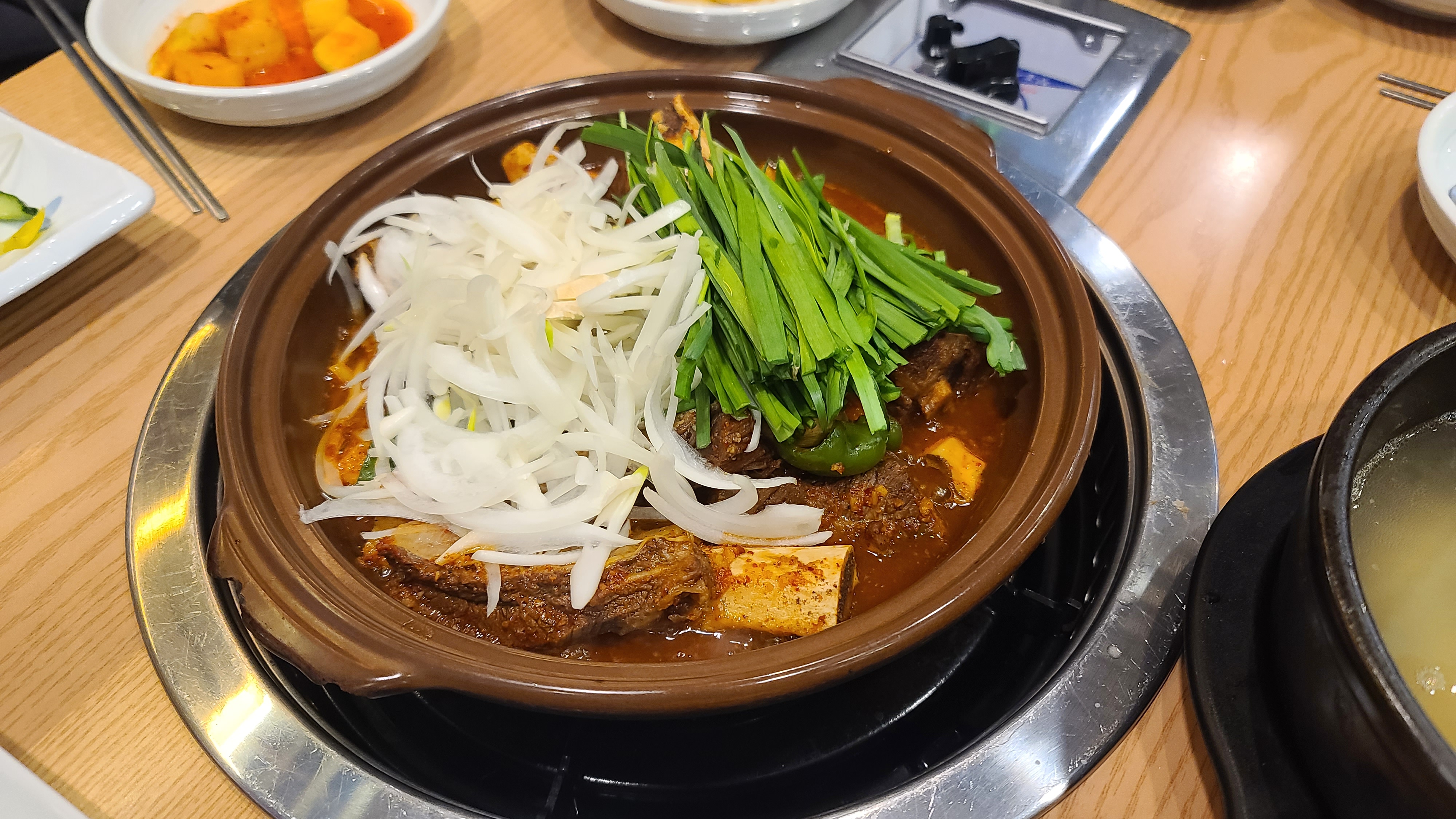 진해수제국수갈비찜