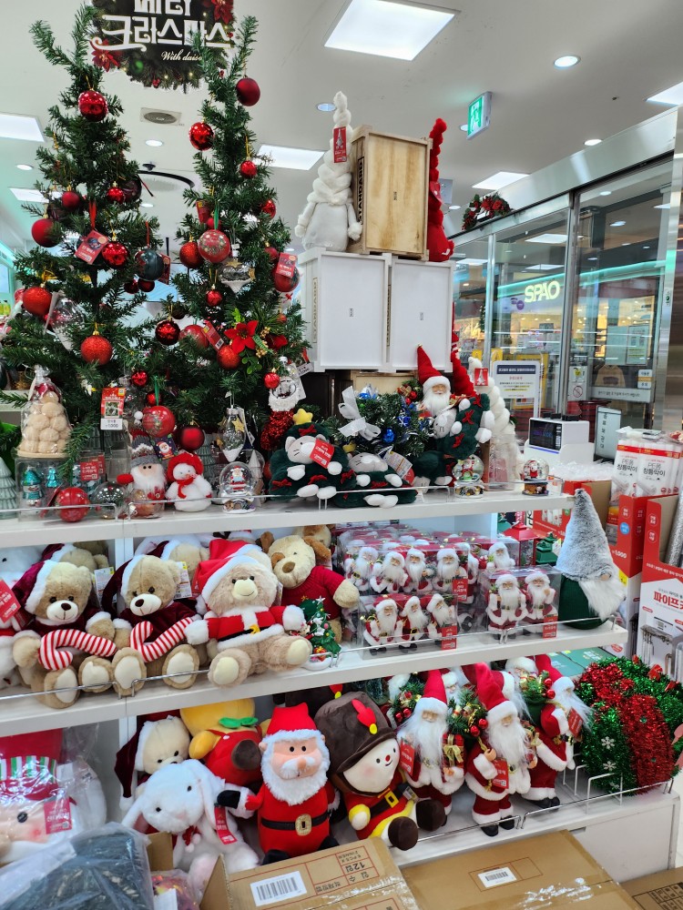 다이소 크리스마스 코너