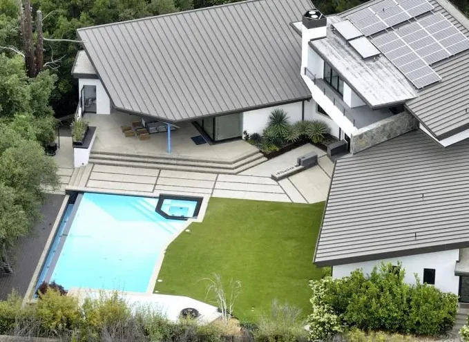 수영장이 있는 고급주택