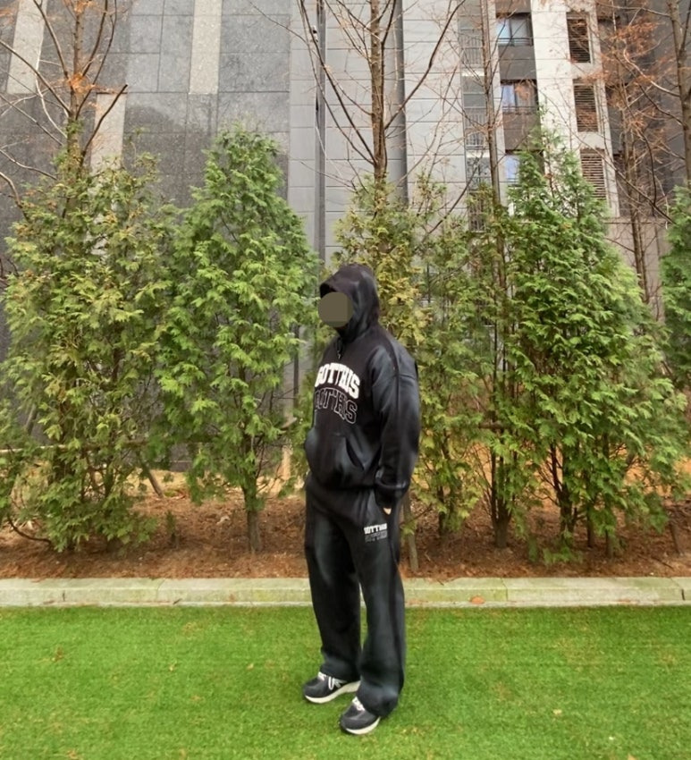 데일리룩('25. 12. 10.)루오에스펙 울니트햇 버킷햇 니트비니 벙거지 사파리햇, 갓디스 갓디스짐웨어 헤비워싱 오버핏 빈티지 후드티 트레이닝팬츠, 뉴발란스 480v5 블랙