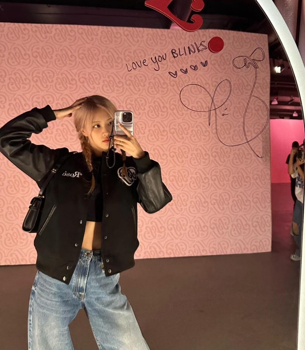 로제 핸드폰케이스