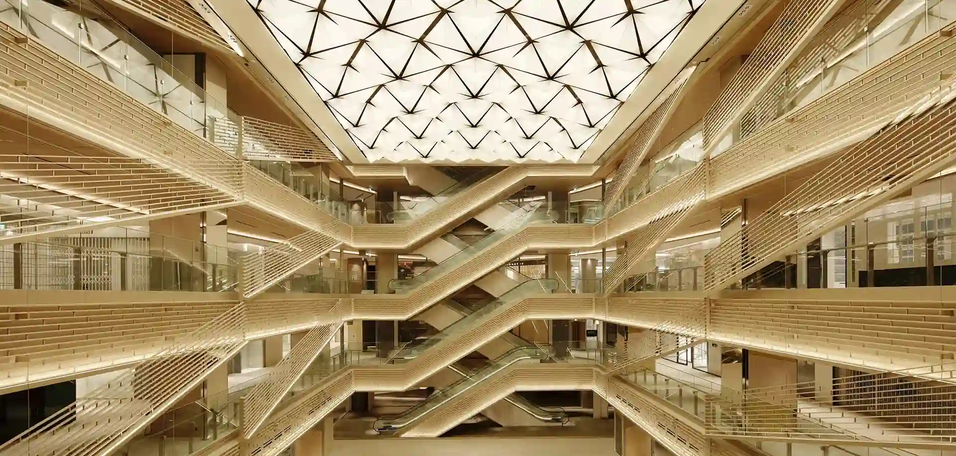 GINZA SIX(긴자식스) 내부