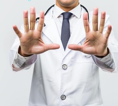 홍석천 하루만 늦었어도 사망