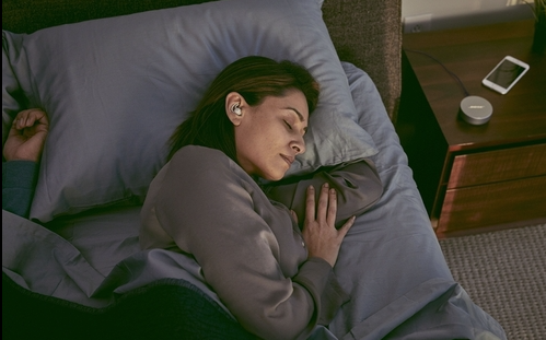 불면증 완화를 돕는 침대 관련 사진