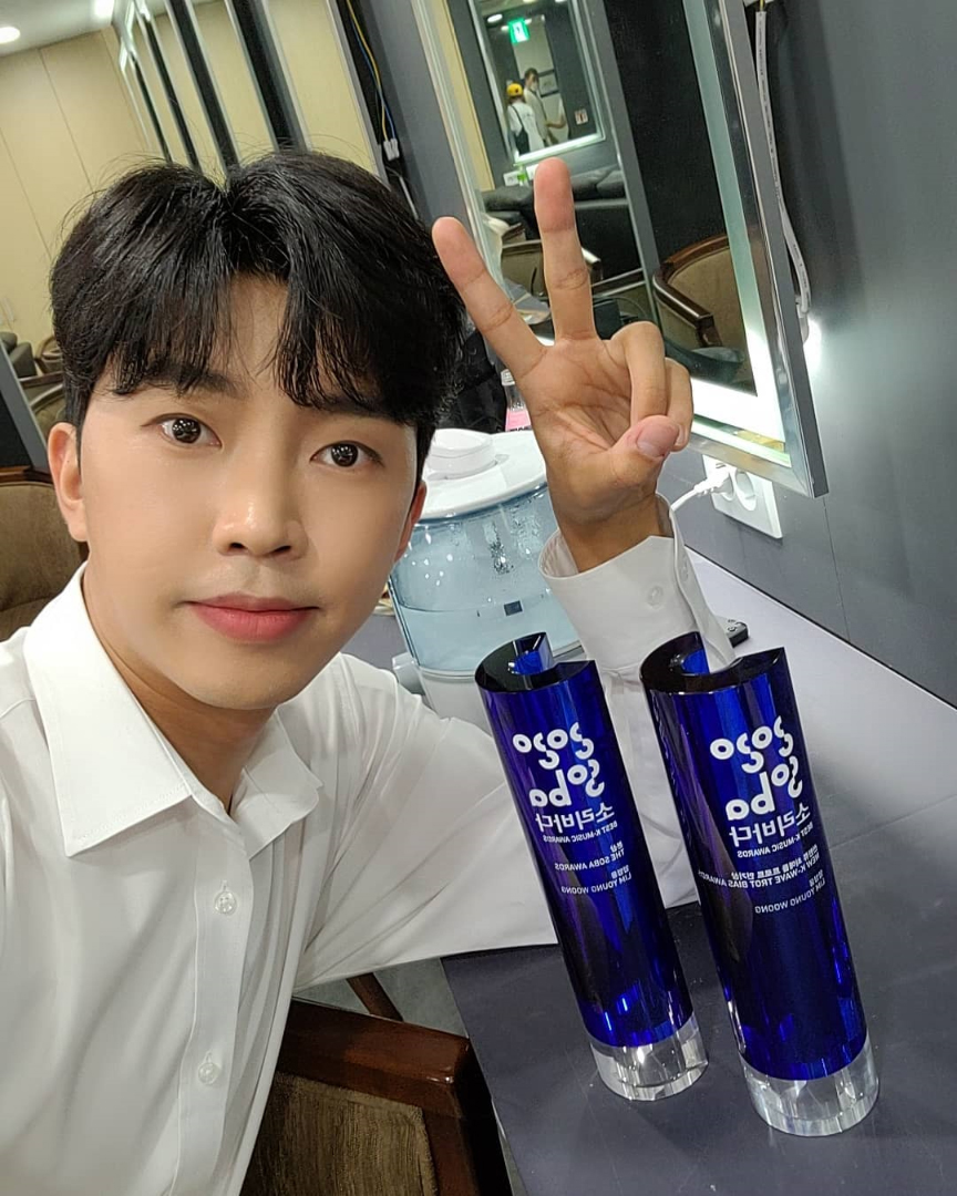 임영웅 인스타 사진