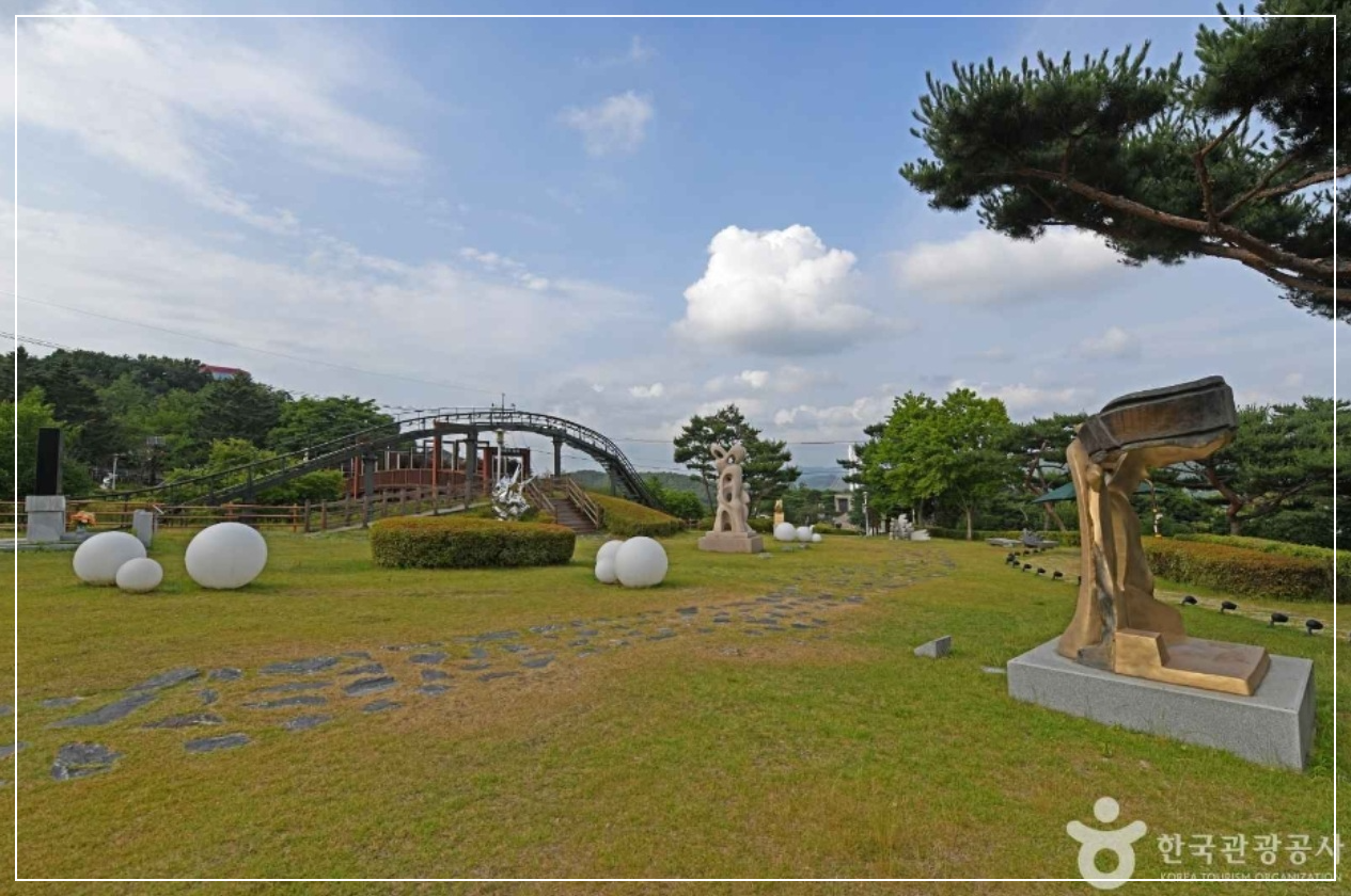 예산 가볼만한곳 베스트10 예당호 조각공원 &amp; 수변 산책로
