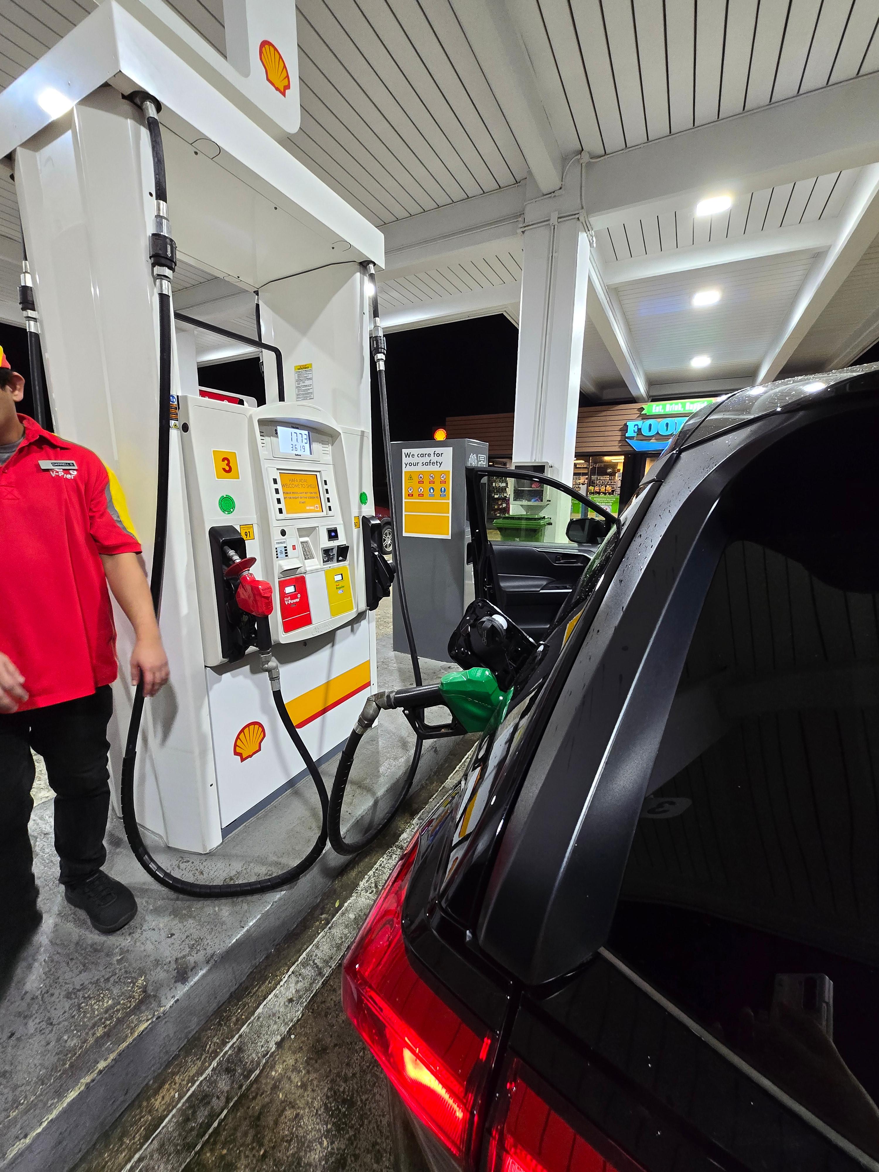 괌 렌트카 반납 전 쉘 주유소