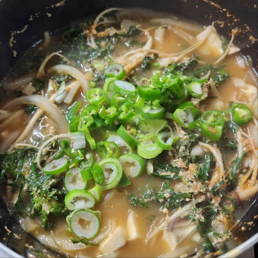 냉이된장국 간 맞추기 액젓