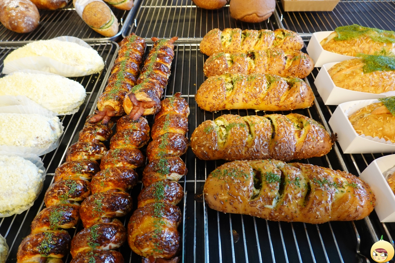 롱그롱그 & 바질토마토