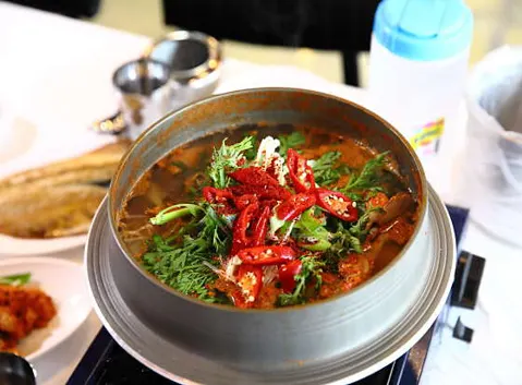 한끼밥상 대천 해물뚝배기