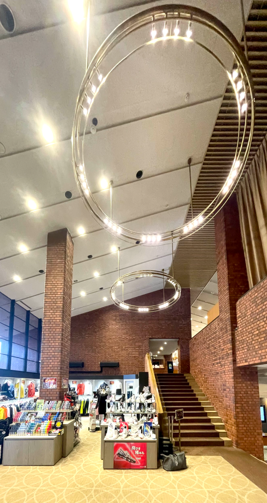 Shiga Golf Club 실내 천정